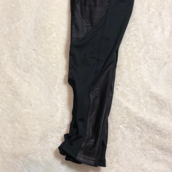 BCBGMAXAZRIA leggings - Picture 6 of 8